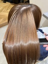 エル 鷺沼(elu)&nbsp;「クセ毛対応！髪質向上する」ストレートヘアエステ