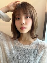トイロ 新宿(Toiro)&nbsp;韓国レイヤー顔周りレイヤーくびれレイヤーひし形レイヤー