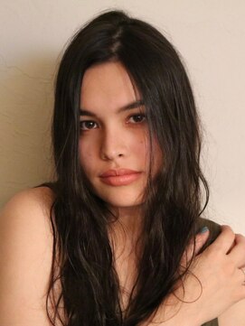 グレープバイン(GRAPEVINES) 外国人風／ロング／ウェーブヘア