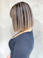 アイティーバイアルバム 八王子店(IT by ALBUM) バレイヤージュホワイトベージュ_ラベンダーカラー_ba320862