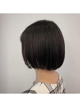 エムタニグチブランシェ(M.TANIGUCHI Branche') ワンレンボブ