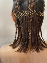 ビスクヘアデザイン(bisq hair design)&nbsp;個性派ハーフアップ