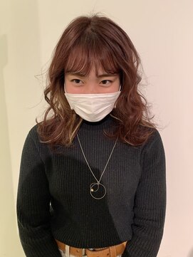 ラパンセノアール(LA PENSEE NOIR) ピンクベージュ× イヤリングカラー