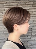 ハンサムショート　ベージュ　ショートボブ　絶壁解消