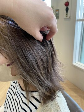 アンフィ 矢向(Anphi) 4-57 イヤリングカラー/ベージュ