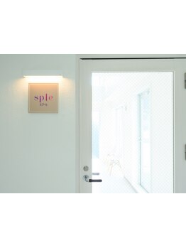 【カラー＆カット、髪質ケア専門店】白髪染め、ファッションカラー、マニキュアを取り揃えております。