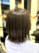 【後頭部の丸みがポイント！切りっぱなしボブ】
