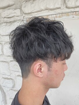 アイティ バイ イロヘア(aiti by ilo.hair) ソフトパーマ