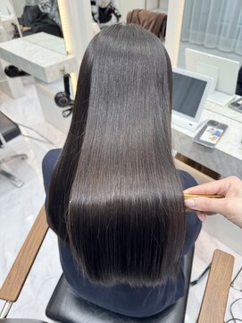 エレリー 栄店(EleRe) ラベンダーグレージュ【酸熱トリートメント】