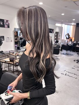 キング 高槻(K!ng) 縮毛矯正髪質改善ハイライトレイヤーカット枚方美容室エクステ