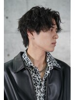 クロムトウキョウ ザ バーバー 新宿本店(CHROM TOKYO the Barber)&nbsp;センターパートツイストスパイラル