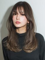 アイズニューヨークプレミアムトヤマ(I's New York PREMIUM TOYAMA)&nbsp;ロングレイヤー/顔まわりカット/ブラウンベージュ