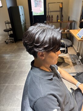 ハイプ 木更津(HYPE) 【フェザーパーマ】MEN’S/リバースセンターパート/木更津