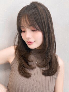 アグノス 青山(Agnos) くびれヘアうるツヤワンカールダークブルー大人可愛い艶感