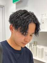 ルースト 心斎橋店(ROOST) 刈り上げセンターパート/波巻きツイストスパイラル/大阪