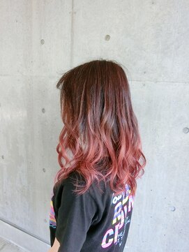 ヘアーアンドメイク ルシア(hair&make Lucia) ピンクグラデーションカラー