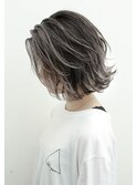 外国人風ミニボブ ハイライト 暗髪グレージュ　白髪ぼかし