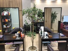 ヘアーアンドメイク シルバ(Hair&Make SILVA)の雰囲気（入りやすく、居心地が良く、また来たくなる落ち着く空間です☆）