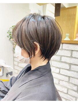 アヴァロン(AVALON) 【mag】絶壁解消!大人ひし形ショートボブ/30代/40代【中村】