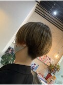 ショートボブ