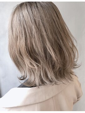 ラファンジュ ヘアー(Rohange hair) 【Rohange】ホワイトグレージュ#デザインカラー#韓国風#ボブルフ