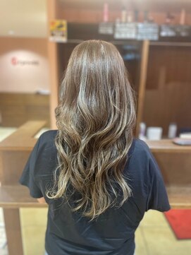 インパークス 草加店(INPARKS) 白髪ぼかしハイライト