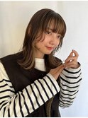 イヤリングカラー/くびれヘア/オリーブブラウン