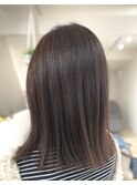 暗髪ボブ