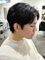 ヒュイル バイ ニアウ(Hwyl by Niau)&nbsp;メンズマッシュセンターパートスパイラルパーマニュアンスパーマ