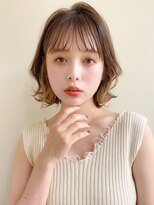 トゥーナ 表参道(tona) ミディアムレイヤー、外ハネボブ、グレージュ、脱白髪染め☆