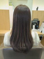 ウイバイファースト(u'i by first)&nbsp;ラベンダーピンクのミディアムスタイル