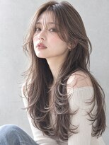 オラボ(olabo)&nbsp;透明感グレージュ×たっぷりレイヤーSカールロング