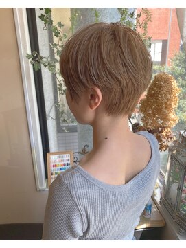 フェイバー 赤坂店(FAVOR) イルミナベージュ×ショートスタイル☆