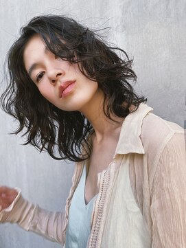 チックタック パラダイム(TICK-TOCK Paradime) 《ゲストスナップ》小顔パーマウエットヘア