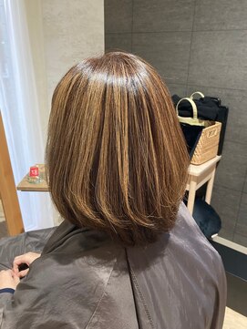 シー 浜松大平台店(She) 白髪ぼかしハイライト　30代、40代、50代