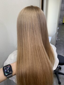 アンドミライ(& mirai) ホワイトベージュカラー【梅田/茶屋町/&mirai】