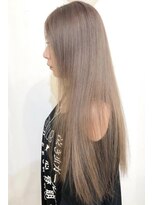 リア 大阪梅田(Ria)&nbsp;～ハイトーンアッシュグレージュ～【Ria 大阪 梅田】