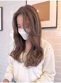 イエベ春*センターパート*スモーキーベージュ【ZinaCENTRAL】
