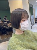 くびれヘア顔周り韓国レイヤーカット黒髪ショートミディアム/柏