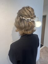 ソノ(sono)&nbsp;ボブハーフアップ　外ハネ　お呼ばれヘア　ハーフアップ