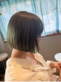 大人かわいい前下がりボブ　30代40代50代前髪あり