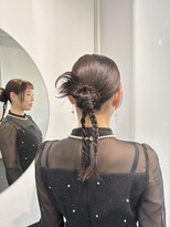 アオ(AO。)&nbsp;カチモリヘア/カチモリシニヨン/編み下ろし/三つ編みアレンジ