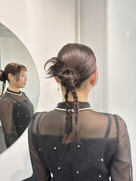 アオ(AO。) カチモリヘア/カチモリシニヨン/編み下ろし/三つ編みアレンジ