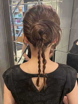 トリコ ショップアンドヘアサロン(tricot shop hair salon) カチモリ×ツイン ◆タイトアレンジ◆