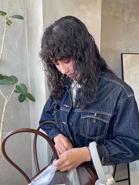 テトヘアー(teto hair) スパイラルパーマ　くるくる　強めパーマ　細かめパーマ