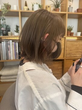 バイオレット ナゴヤ(Violet Nagoya) アッシュベージュ ブリーチカラー 春カラー ベージュカラーHR-98