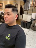 【LUDLOW　BLUNT】フェードカット　バーバーヘア　七三分け