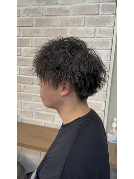 クレア(CLAIRE by GRAPEVINE) ツイストパーマ