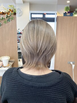 エル バイ ファースト(L by first) 【L by first】ホワイトベージュ