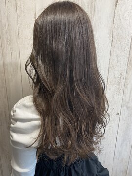 アースエレガンス 田町店(EARTH Elegance) グレージュ